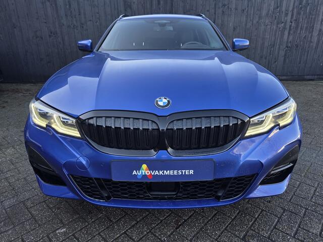 BMW 3-SERIE Touring 330e xDrive M-Sport