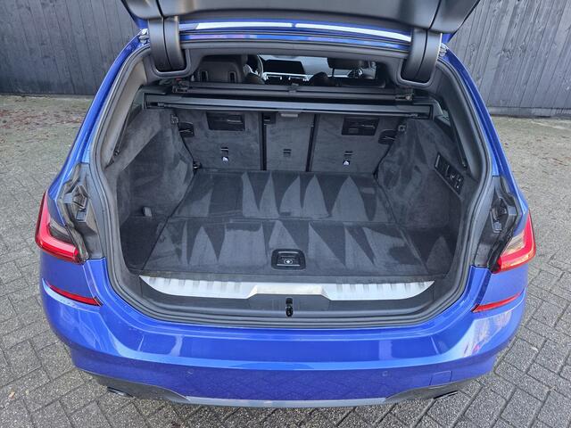 BMW 3-SERIE Touring 330e xDrive M-Sport