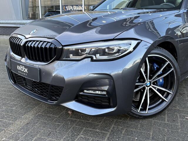 BMW 3-SERIE 320i High Executive M Sport Automaat / 19 Inch / Head Up display / Active Cruise control / HiFi / Shadow Line