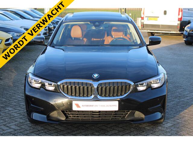 BMW 3-SERIE Touring 320e Business Edition Plus PANORAMADAK LEDER CARPLAY CAMERA