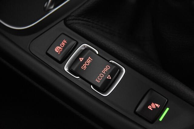 BMW 3-SERIE Touring 318i *1ste Eigenaar*Leer*Navigatie*Stoelverwarming*