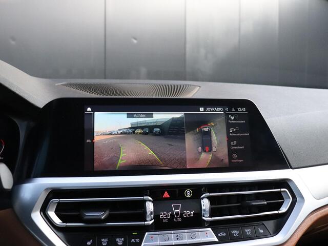 BMW 3-SERIE Touring 330i High Executive Edition | M SPORT | LEDER | PANO-DAK | 360° CAMERA | CRUISE | APPLE CARPLAY | STOELVERW. |
