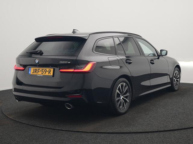 BMW 3-SERIE Touring 320e Advantage Plug In Hybrid 204pk Dealer O.H. PHEV | Head Up | Cruise Control | Apple Carplay | Navigatie | Virtual | DAB | 17" L.M |