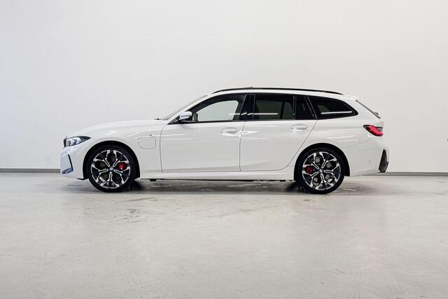 BMW 3-SERIE Touring 330e Innovation Pack M Sportpakket Pro Aut.