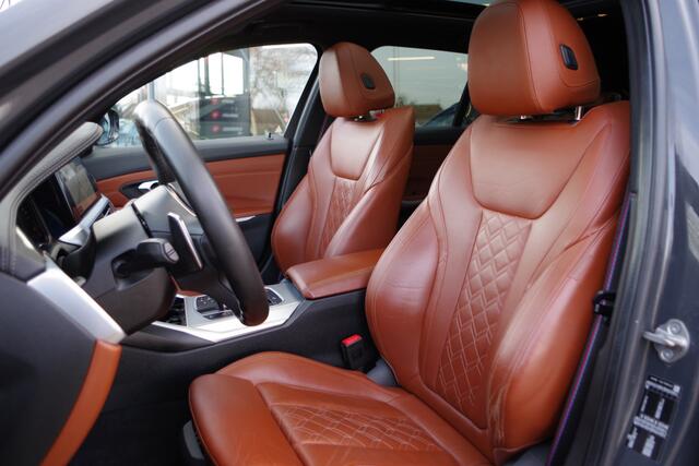 BMW 3-SERIE Touring 330i 259 PK High Executive M-Sport Edition, Panoramadak, Trekhaak, Individual, Head-Up