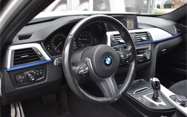 BMW 3-SERIE Touring 318i Edition Automaat M Sport Shadow Executive / Navigatie / Clima / Keyless / Trekhaak / 18"LM