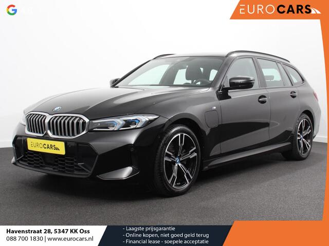 BMW 3-SERIE Touring 330e Touring M Sport PHEV | DEMO ! | Navigatie | Climate Control | Lichtmetalen velgen | LED | Virtual Cockpit | Parkeersensoren Voor en Achter | Achteruitrijcamera | Apple carplay/ Android auto | Stoelverwarming | Stuur verwarming | Elektrische a
