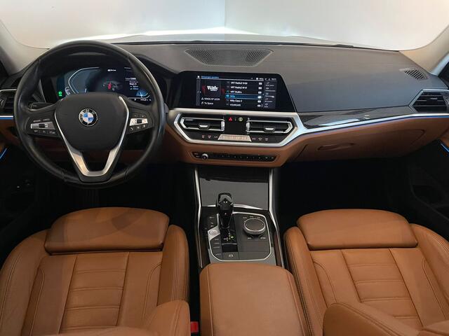 BMW 3-SERIE Touring 330e High Executive