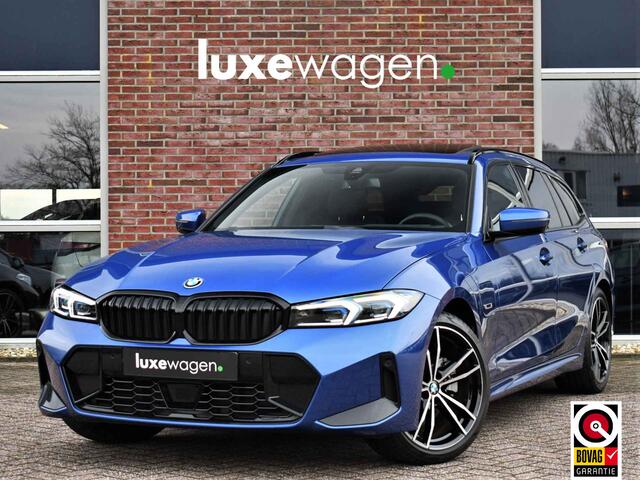 BMW 3-SERIE Touring 330e M-Sport Pano ACC Trekhaak HiFi 19inch