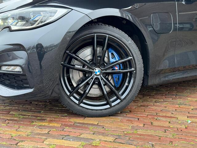 BMW 3-SERIE 330e M Sport |Head-Up|H&K|Laser|Driving ass|