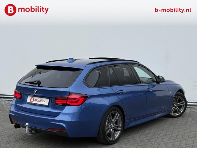 BMW 3-SERIE Touring 318i High Executive M-Sport Trekhaak 1300kg Apple CarPlay | Panoramadak | Leer | Stoelverwarming