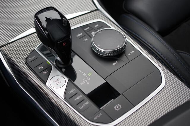 BMW 3-SERIE 330e 293 PK High Executive M-Sport PHEV, Adap. Cruise Control, Head-Up, Camera, Carplay,