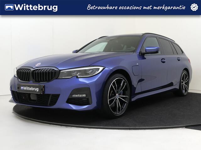 BMW 3-SERIE Touring 330e High Executive
