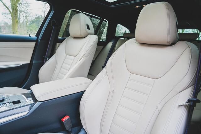 BMW 3-SERIE Touring 330e High Executive TREKHAAK | PANO | 360 CAM | CARBON | DRAVITGRAU | FULL OPTION