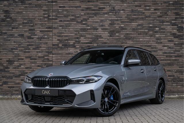 BMW 3-SERIE Touring 330e xDrive | M-Sport | Live Cockpit | Panorama | Leder | Memory | ACC | Head-Up | H&K | 19"LM | Skyscraper Grau