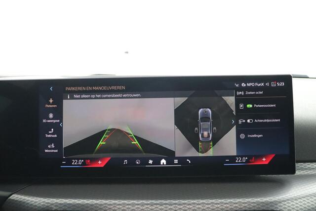 BMW 3-SERIE Sedan 318i M Sportpakket Pro | Trekhaak | Comfort Pack | Innovation Pack | Showroom Selection