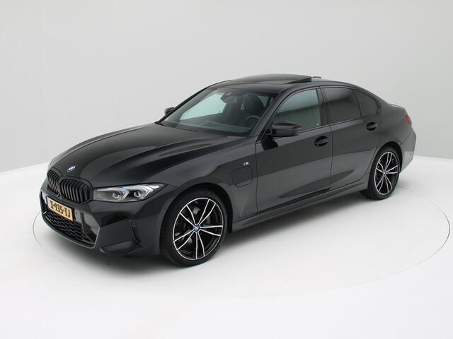 BMW 3-SERIE 320e Panorama / M-Sport Shadowline / Aerodyn.pakket / Elec.klep / Origineel NL