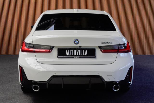 BMW 3-SERIE 320e M-sport HUD Leer Navi Camera ACC Matrix LED Laser PDC Virtual Climate (3-zone) Zwarte binnenhemel Sportstoelen LM velgen Facelift model! BTW auto!