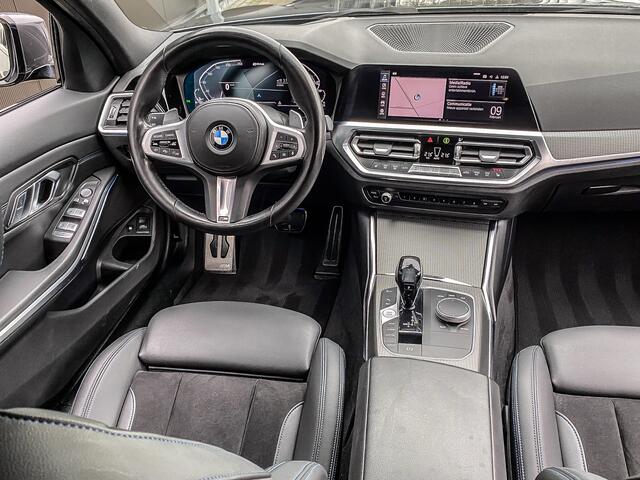 BMW 3-SERIE Touring 320e 204PK High Executive M-Sport | LASER | HEAD-UP | KEYLESS | SHADOW LINE | SPORTSTOELEN |