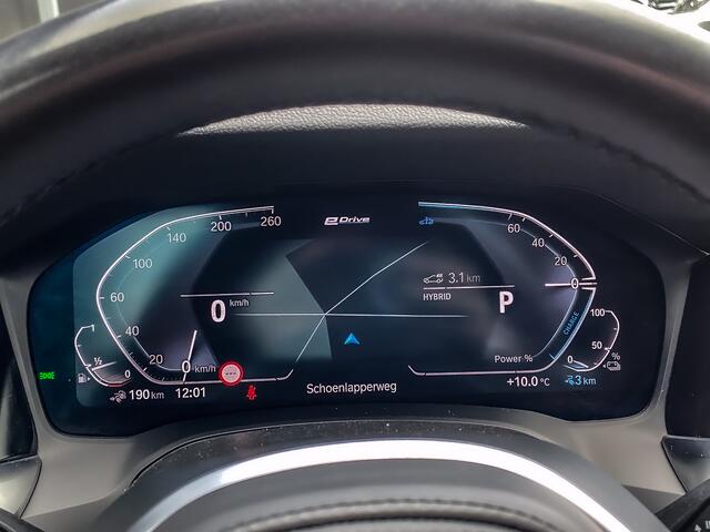 BMW 3-SERIE Touring 320e 204PK High Executive M-Sport | LASER | HEAD-UP | KEYLESS | SHADOW LINE | SPORTSTOELEN |