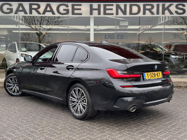BMW 3-SERIE 330e | Trekhaak wegklapbaar | Nieuwe banden | Climate | CC | Leder Stof |