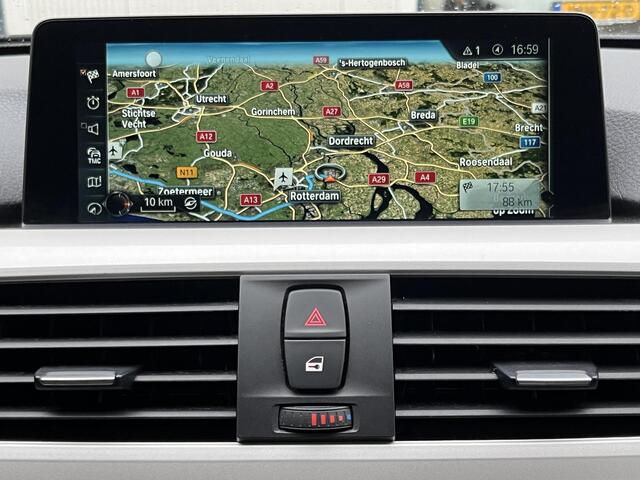 BMW 3-SERIE 330e High Executive | NL Auto/Leder/Clima/Cruise/Navi/Bluetooth/PDC/17"/Stoelverwarming