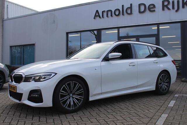 BMW 3-SERIE Touring 318i Executive Edition // M Sport