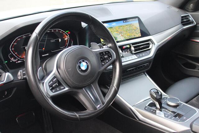 BMW 3-SERIE Touring 318i Executive Edition // M Sport