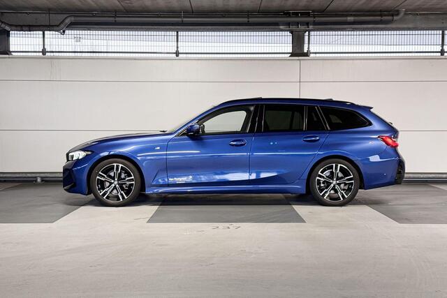 BMW 3-SERIE Touring 318i | Selections | Glazen panoramadak | M Sportonderstel
