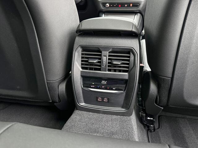 BMW 3-SERIE Touring 318i | M-Sportpakket | Panoramadak