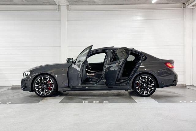 BMW 3-SERIE Sedan 318i | M-Sport Pro | Active Cruise Control | Hifi System | Schuif/-kanteldak