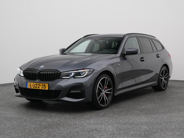 BMW 3-SERIE Touring 320e Business Edition Plus | CAMERA | BRUIN LEDER | STOEL- EN STUURVERW.