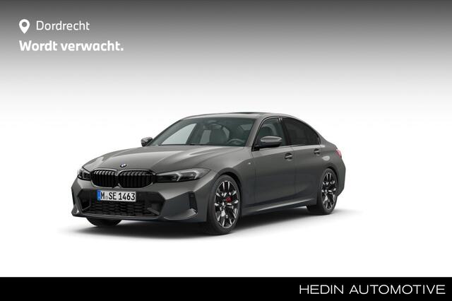 BMW 3-SERIE 320i Sedan / Trekhaak Elektrisch / Glazenpanorama dak / Elektrische stoel / Harman Kardon