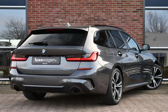 BMW 3-SERIE Touring 320i M-Sport Shadow HiFi 19inch Camera NL-auto