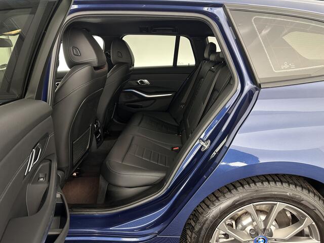 BMW 3-SERIE Touring 320e Business Edition Plus (INCL.BTW) Aut. *LEATHER | FULL-LED | HEATED-SPORTSEATS | DIGI-COCKPIT | HIFI-SOUND | NAVI-FULLMAP | PRIVACY-GLASS | PDC | 17''ALU | TOWBAR*