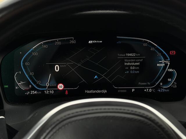 BMW 3-SERIE Touring 320e Business Edit. M-Sport | SOH 89% | Harman Kardon | Leder | Camera | Xenon-LED |