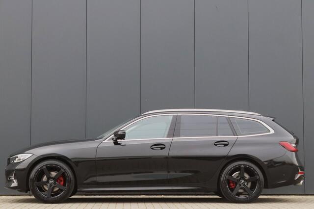 BMW 3-SERIE Touring 320d Luxury Line Pano Leder 19inch Dealer OH.