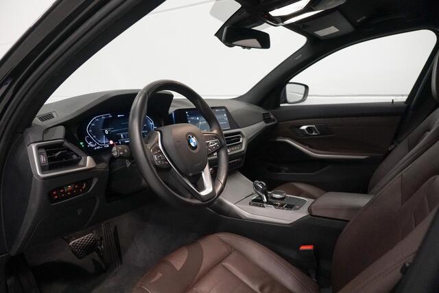 BMW 3-SERIE 330e eDrive Edition Hifi | Elektr. Trekhaak | 18"