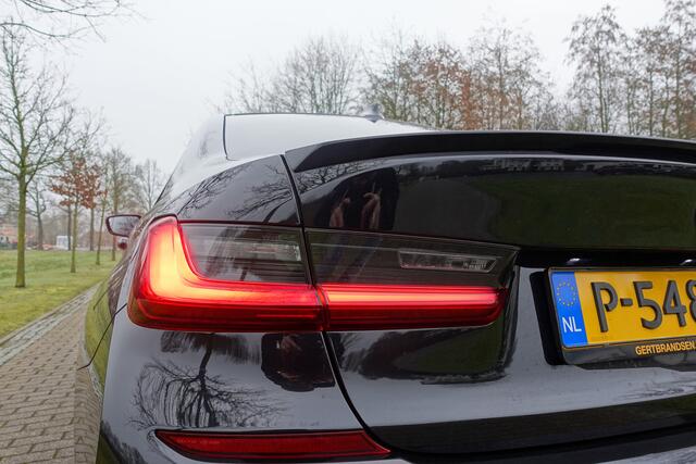 BMW 3-SERIE 320e Business Edition Plus M-Sport 19 inch Laser