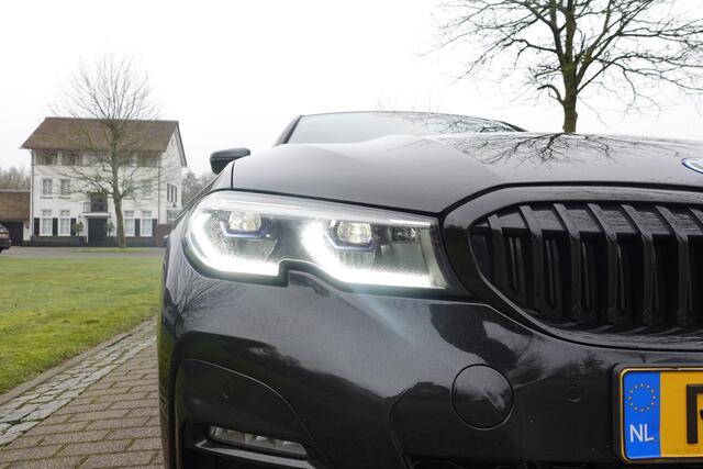 BMW 3-SERIE 320e Business Edition Plus M-Sport 19 inch Laser