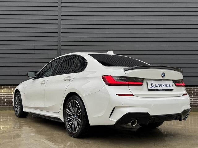BMW 3-SERIE 330e M Sport 292 pk High Executive Panoramadak, HUD, Keyless