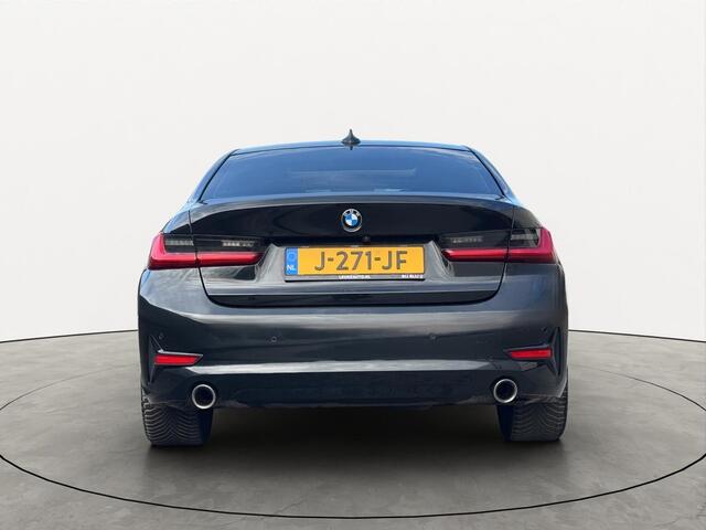 BMW 3-SERIE 320i 184PK High Executive M-Sport Ext. Pano Leer Camera