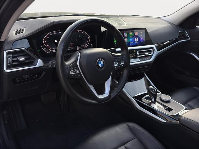 BMW 3-SERIE 320i 184PK High Executive M-Sport Ext. Pano Leer Camera