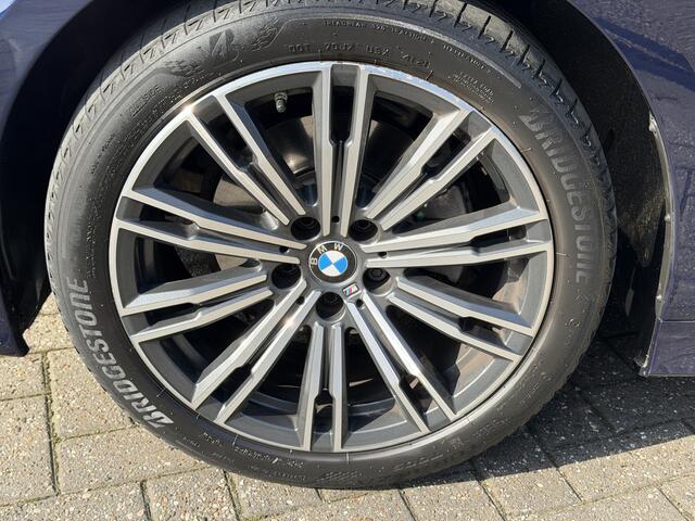 BMW 3-SERIE Touring 320i M Sport Trekhaak | LED | HiFi | Stoelverw.