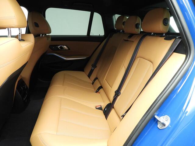 BMW 3-SERIE Touring 330e | Individual Lak | M-Sportpakket | LED | HUD | Trekhaak | Elektr. zetels | DAB | Harman-kardon sound | Alu 19 inch