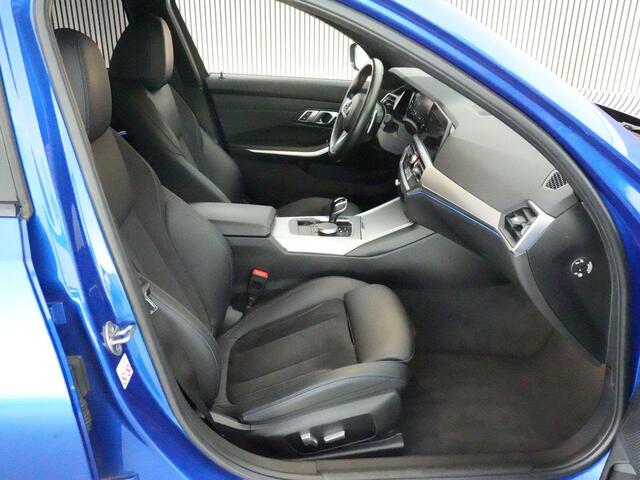 BMW 3-SERIE M340i xDrive High Executive |EU-auto|dealer onderhouden|M-sport|M-sport diff|Portimao Blue metallic|Eibach verlagingsveren|Harman&Kardon|memory|Apple Carplay|stoelverwarming & stuur verwarming|