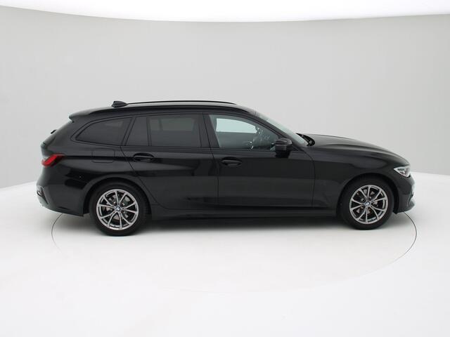 BMW 3-SERIE Touring 320i Business Edition Sportline Leder