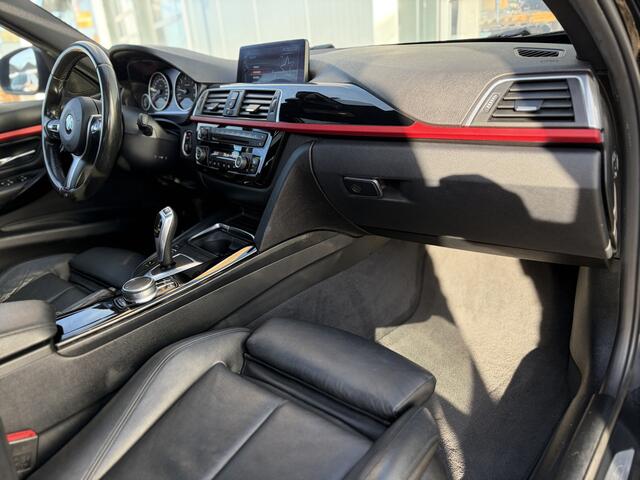 BMW 3-SERIE Touring 320i Centennial High Executive M-Pakket 184pk | Panorama-dak | Bluetooth | Cruise control | Elektrisch bedienbare achterklep | Lederen bekleding | Navigatiesysteem full map | Voorstoelen verwarmd | Prachtig Exemplaar!