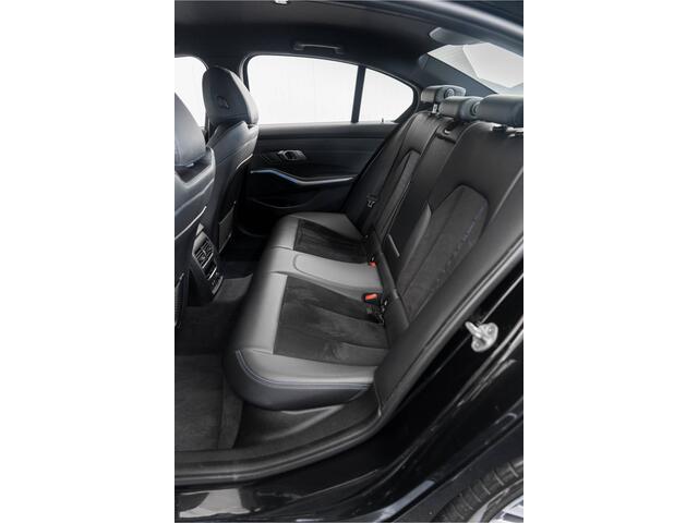 BMW 3-SERIE 330e High Executive M-Sport Memory Sport stoelen