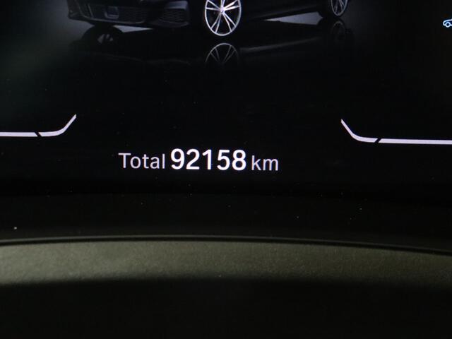 BMW 3-SERIE Touring 330e xDrive High Executive | Stoel en Stuurverwaming | M-Sport | Elektrische Achterklep | Camera |